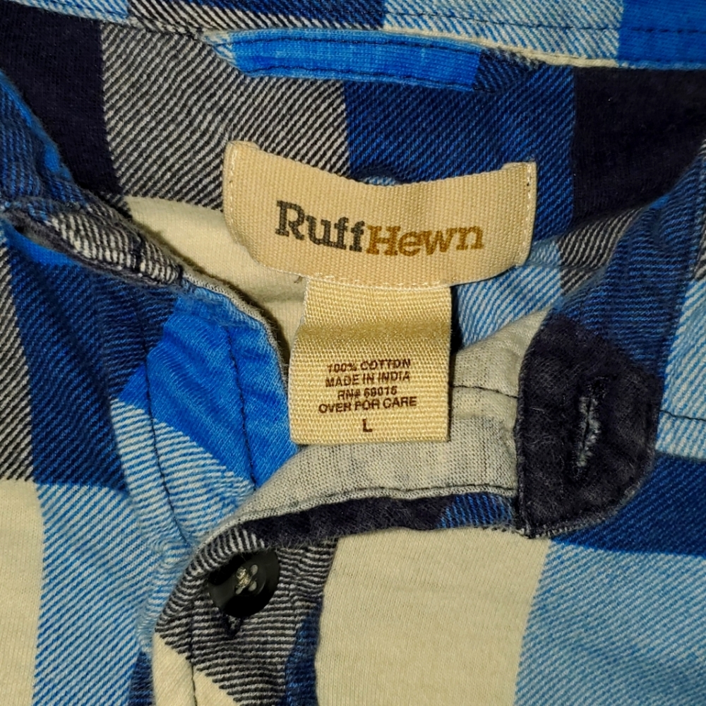 Men's flannel shirt